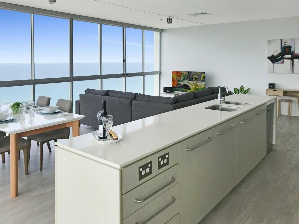 Air On Broadbeach - Stunning Ocean Views! Gold Coast Exterior photo